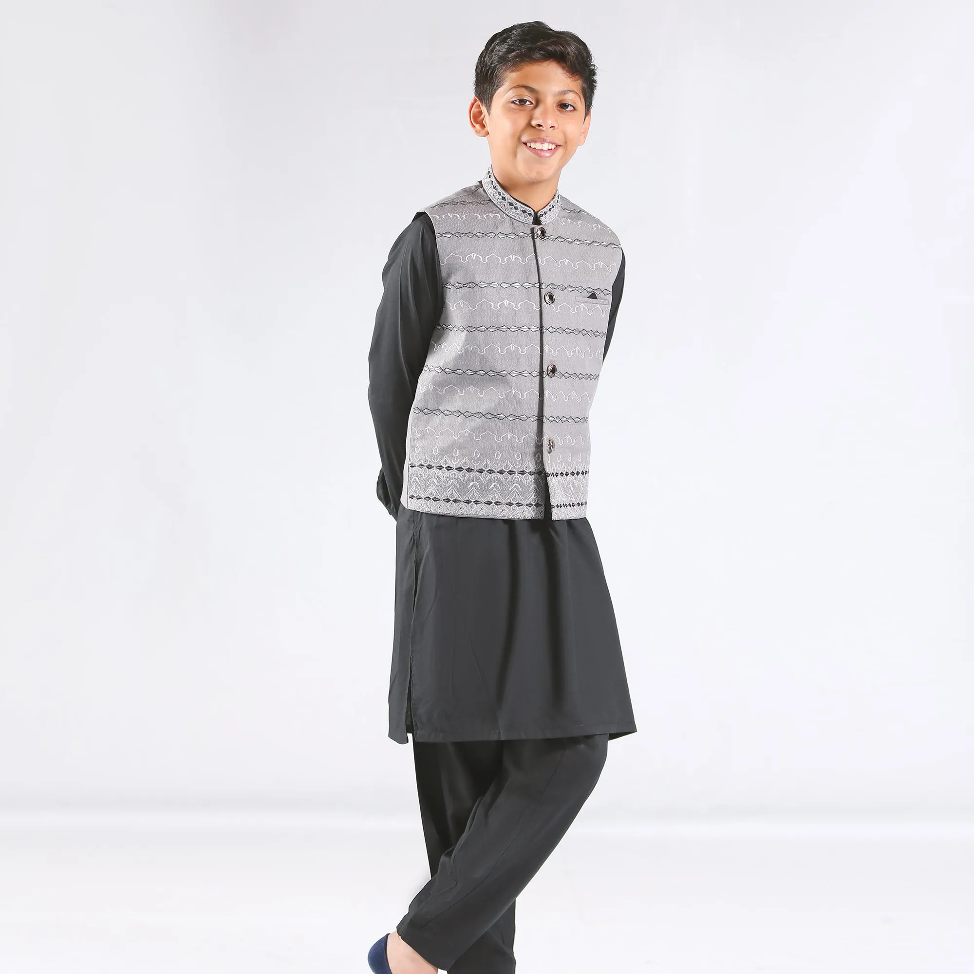 BOYS EMBROIDERED 3PCS SUIT 58