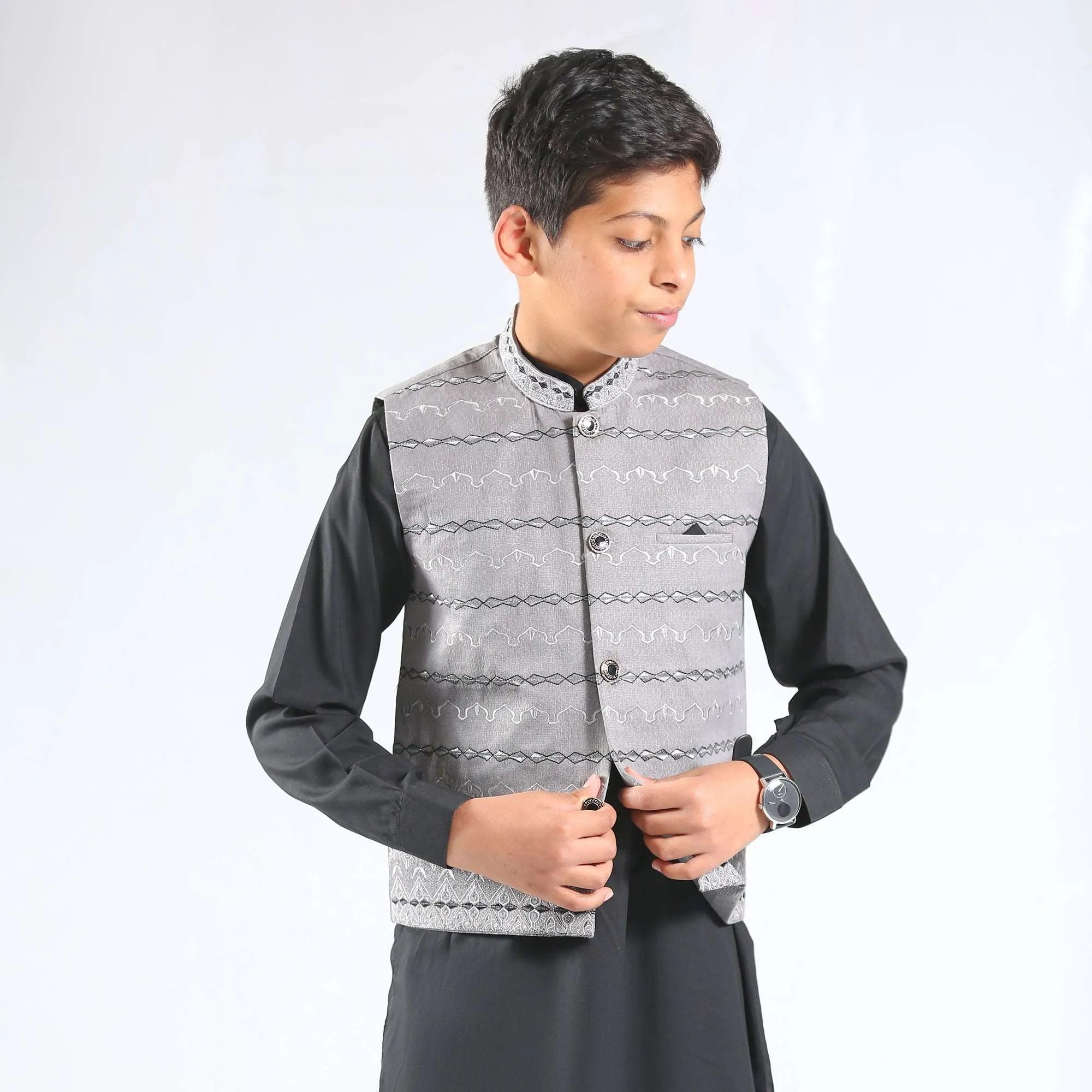 BOYS EMBROIDERED 3PCS SUIT 58